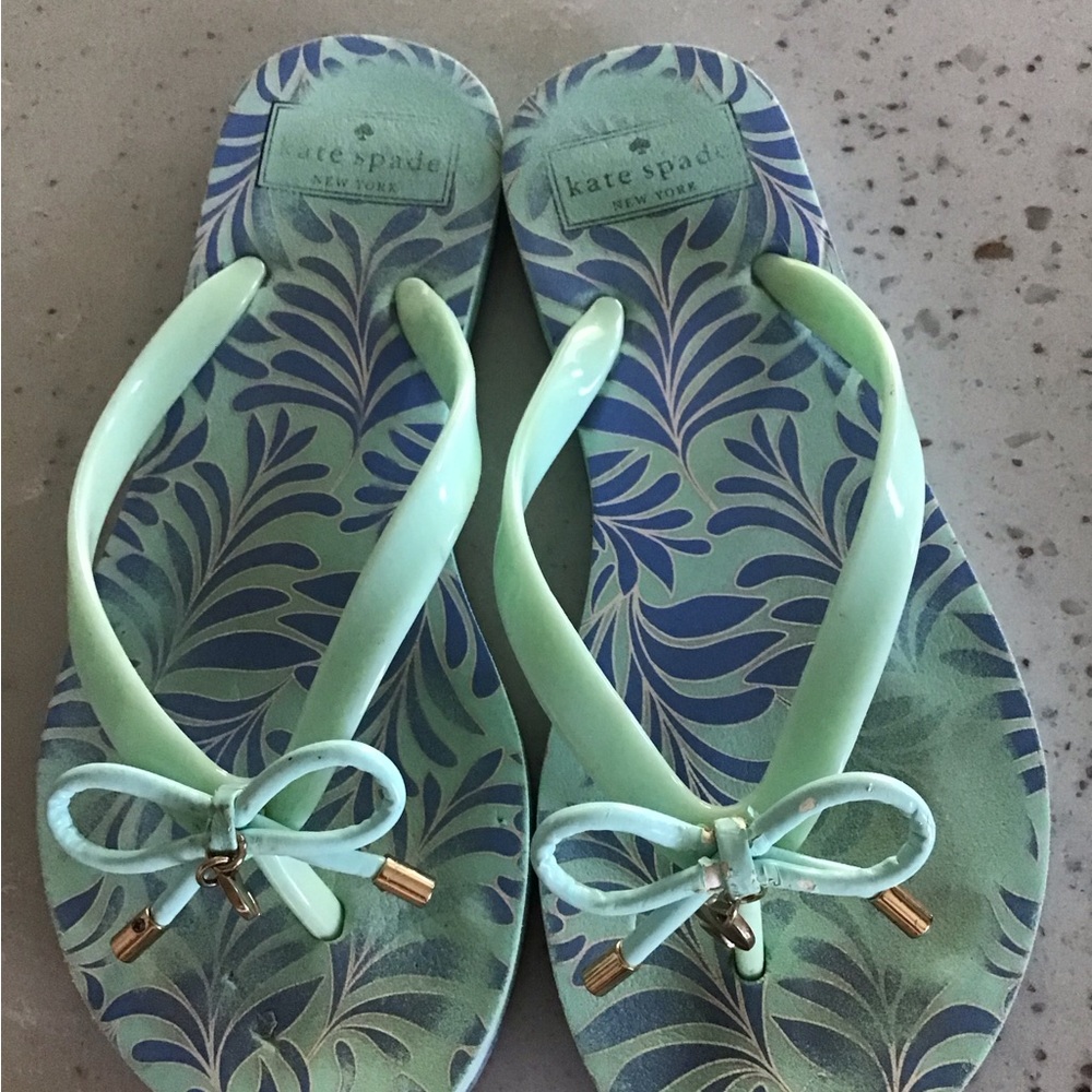 5 Pair Kate Spade New York Flip Flops - Picture 3 of 6